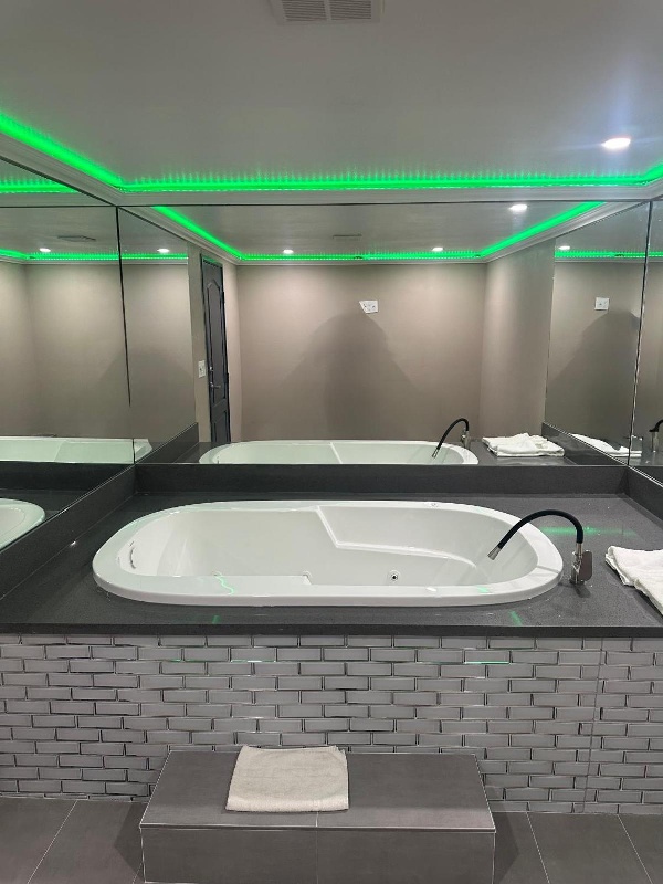 Stardust inn Main image